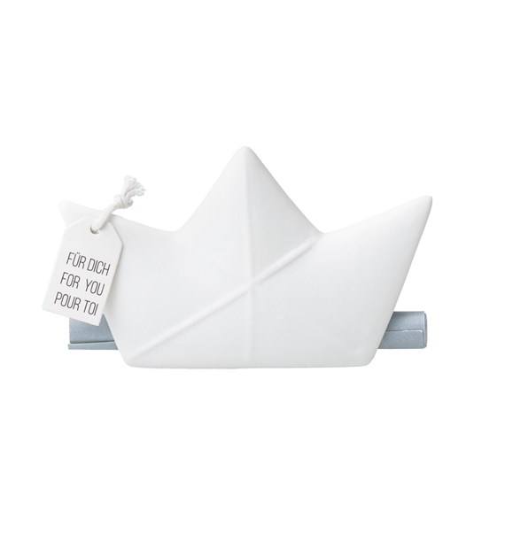 Porcelanowa figurka ŁÓDKA