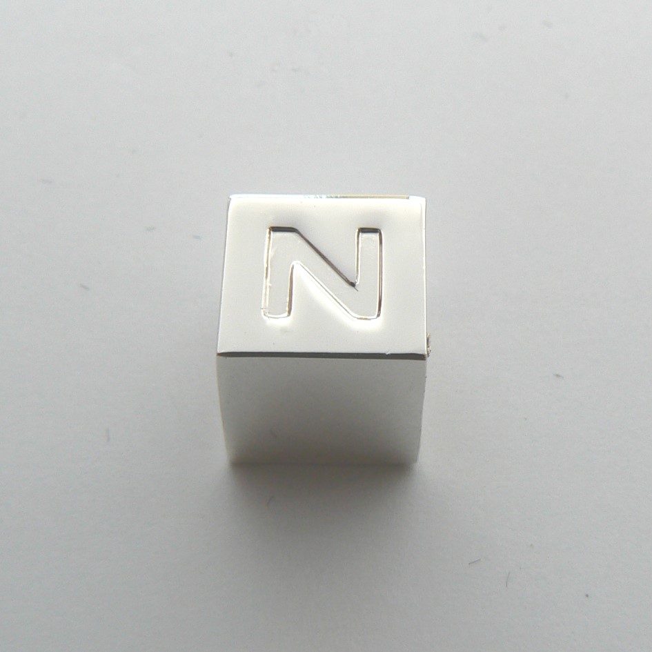 Litera N - kostka